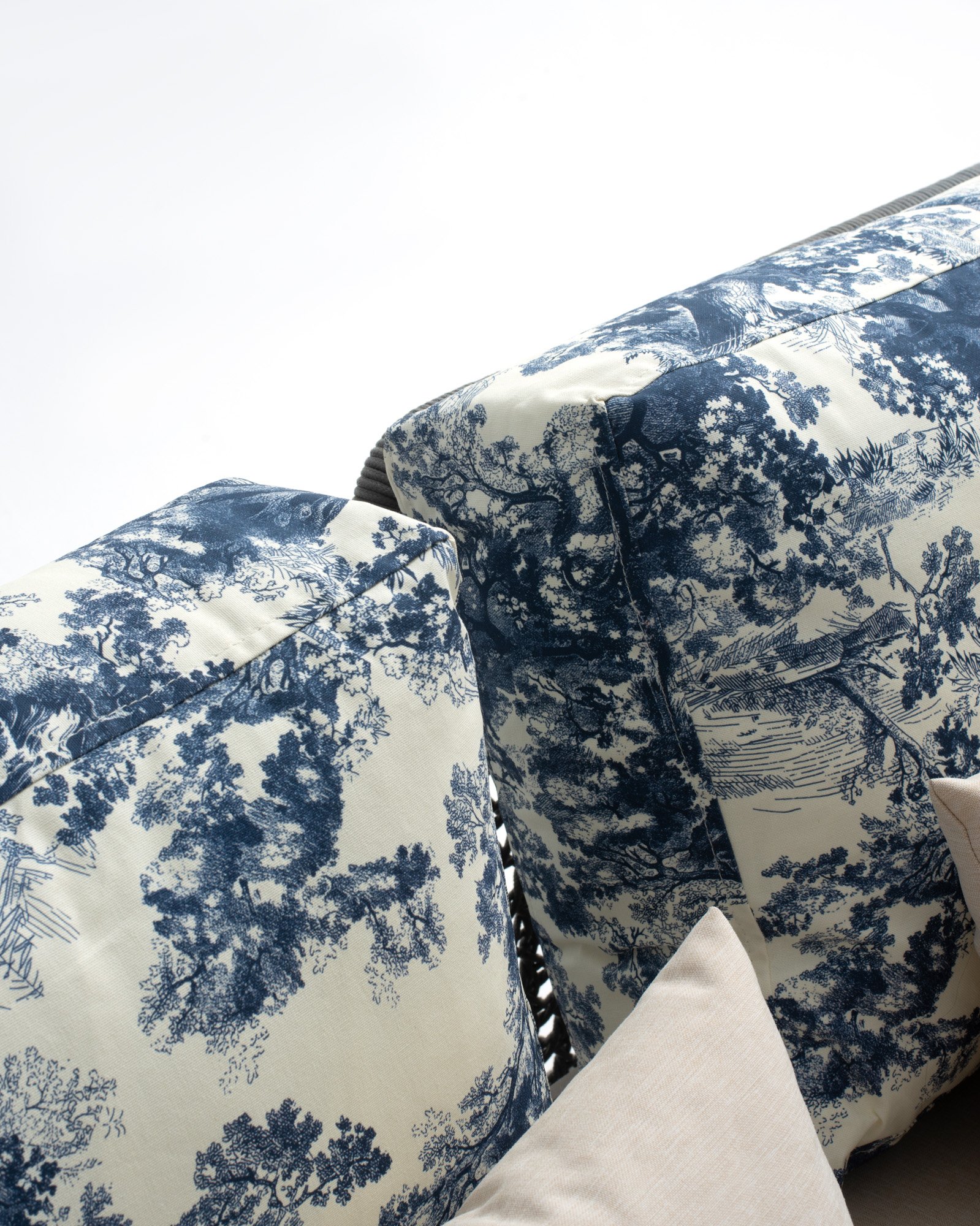 OASIS Modular Sofa Thumbnail